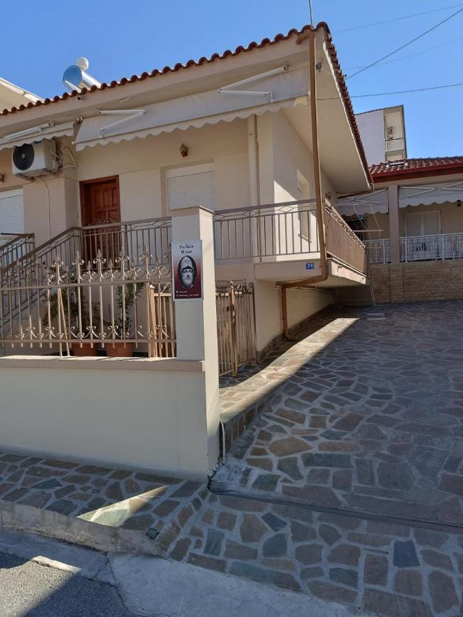 Villa Periklis House Nea Kallikrateia Exterior foto